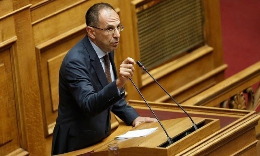 Γεραπετρίτης: Σταδιακή άρση των μέτρων χωρίς εκπτώσεις στη δημόσια υγεία